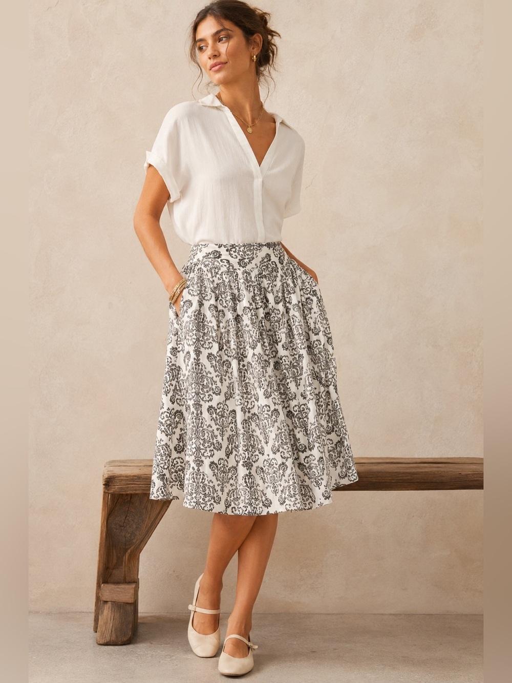 LOFT Black White Damask Print Midi Skirt Size 6 Cotton Lined Classic Preppy
